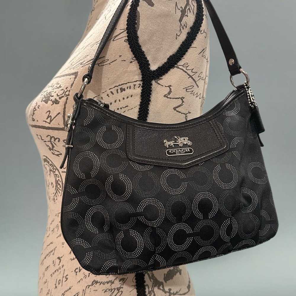 Share NWOT Coach Signature Madison Dotted Hobo Circa 2010 - Black